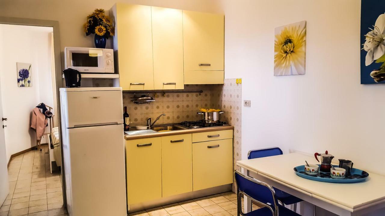 ביביונה Condominio Moschettieri מראה חיצוני תמונה