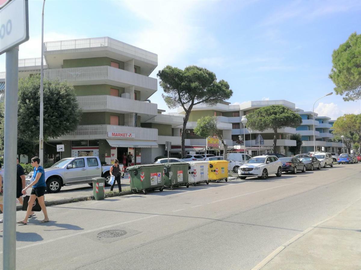 ביביונה Condominio Moschettieri מראה חיצוני תמונה