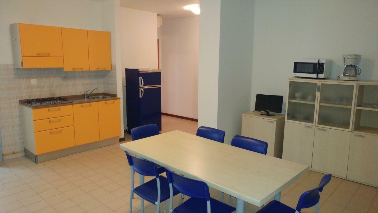 ביביונה Condominio Moschettieri מראה חיצוני תמונה